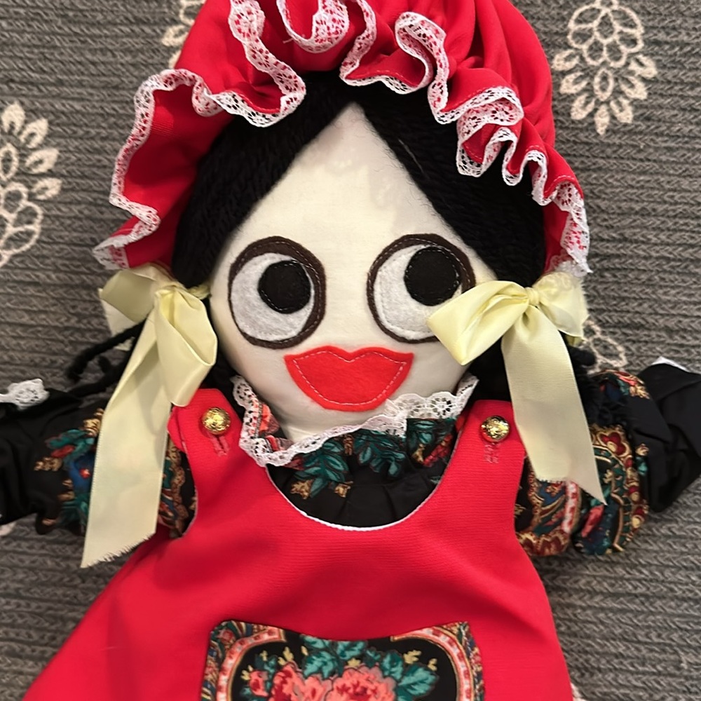 Beautiful Rag Doll - Picture 2 of 2